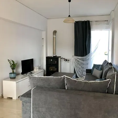 Convenient Apartment Anavyssos